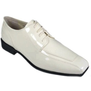 Ivory Cosmopolitan Tuxedo Shoes